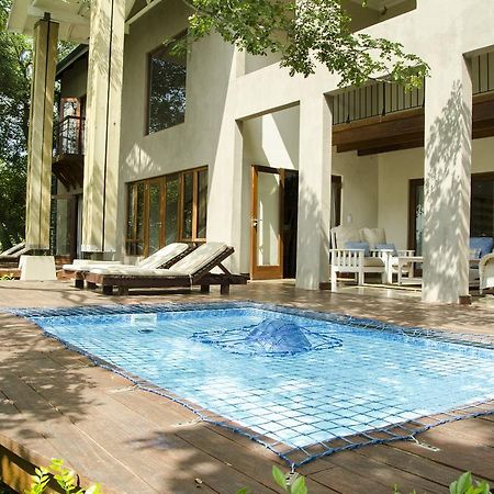 Villa Rostrata-On-Lake Hazyview Exteriör bild