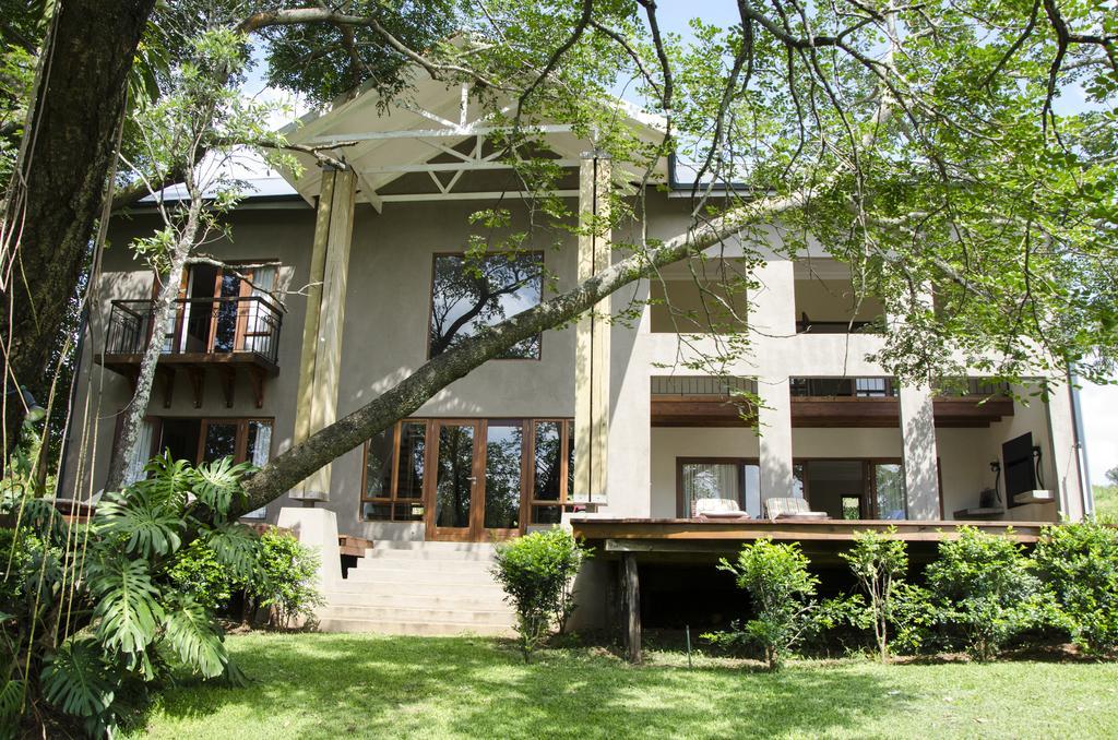 Villa Rostrata-On-Lake Hazyview Exteriör bild